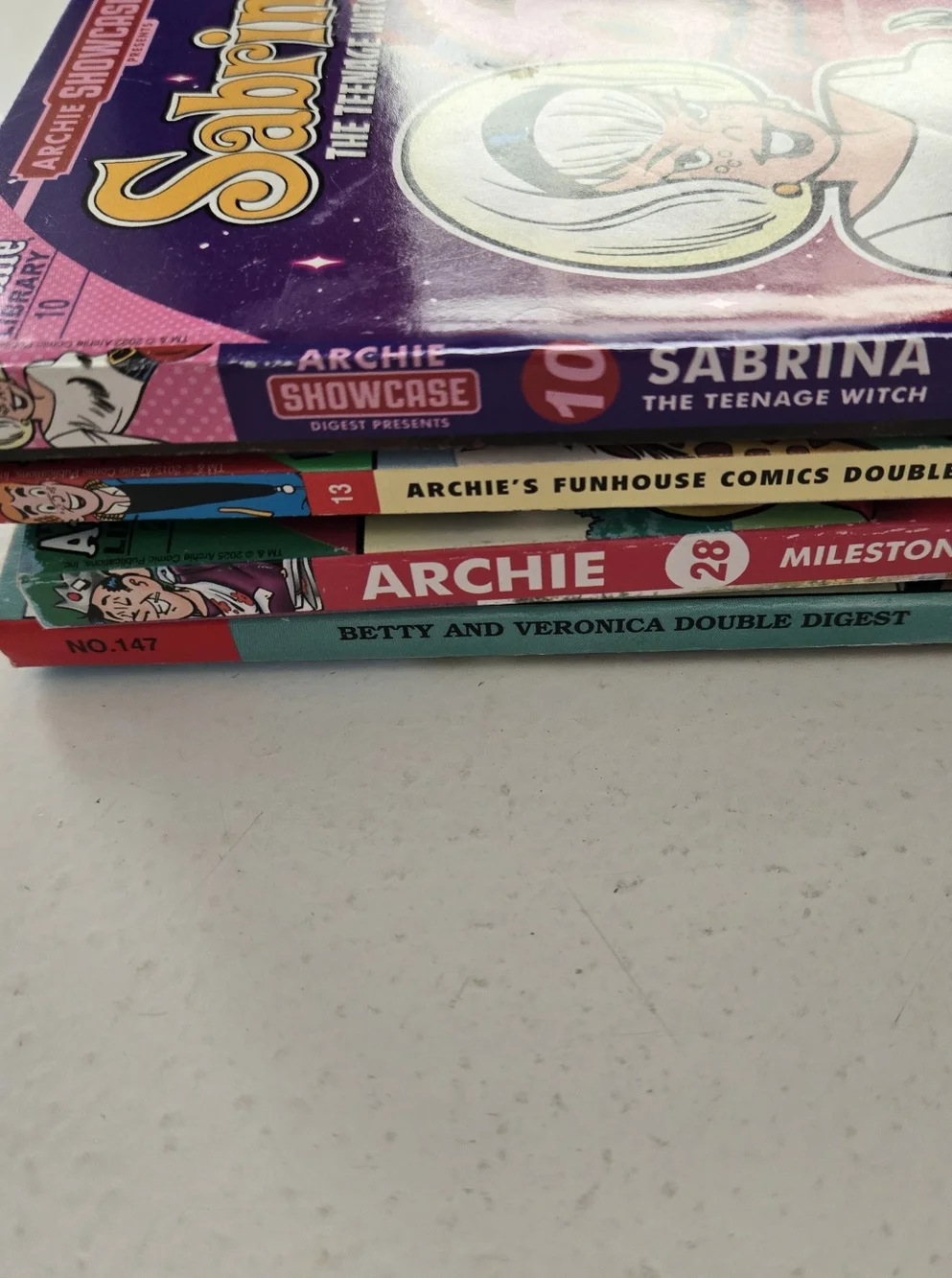 4 Archie Series Books 1 Betty Veronica Double Digest #147 Archie's Funhouse